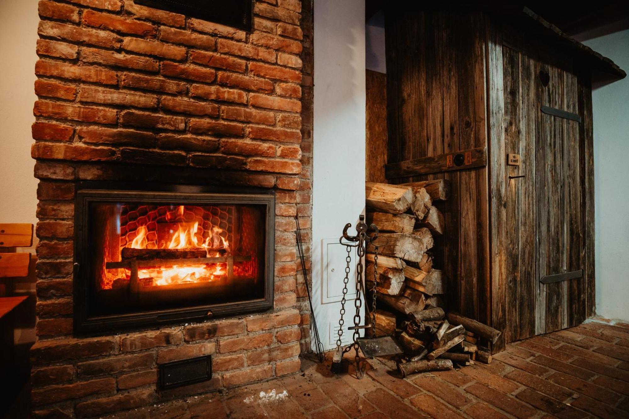 Hotel Chalupa Na Mlate Pavlice Esterno foto